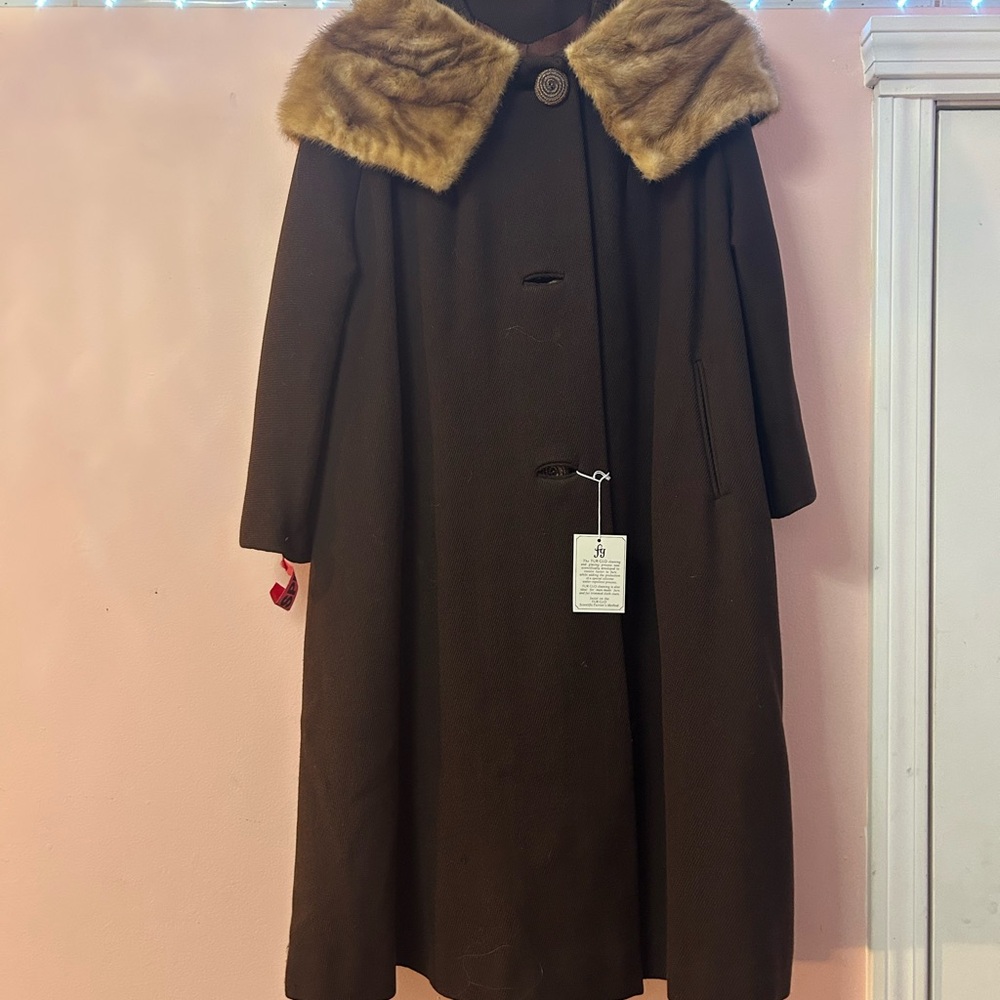 Classic Brown and Tan Cape with Structured Shoulders